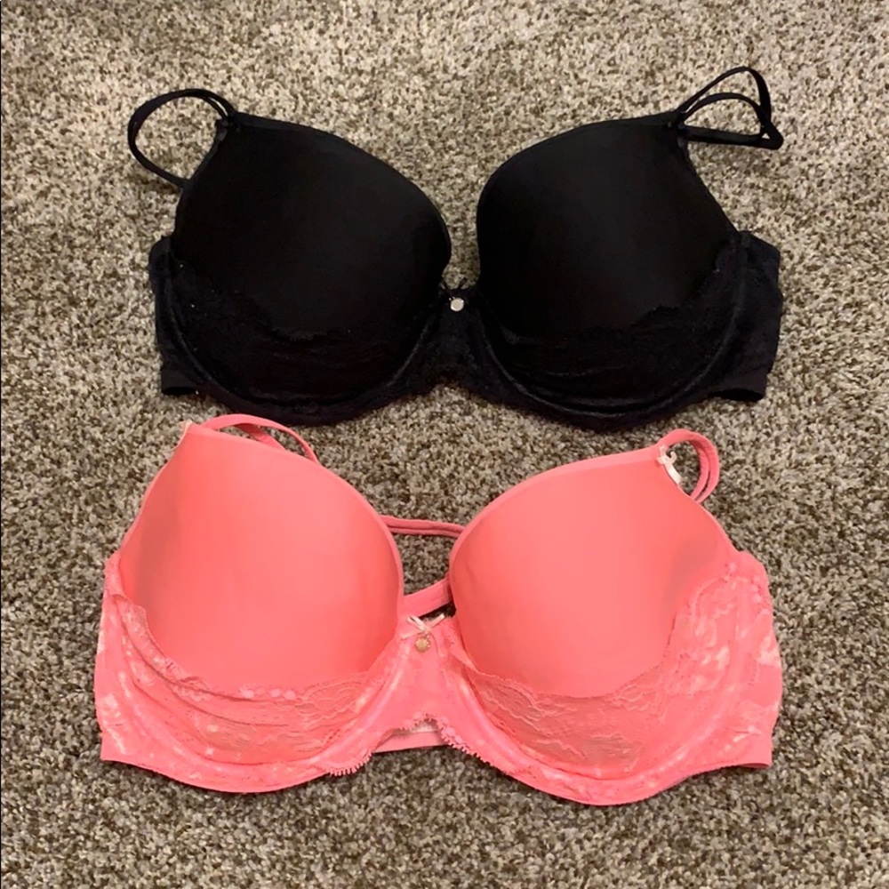 Victoria Secret 34 DD Lightly Lined Bra’s